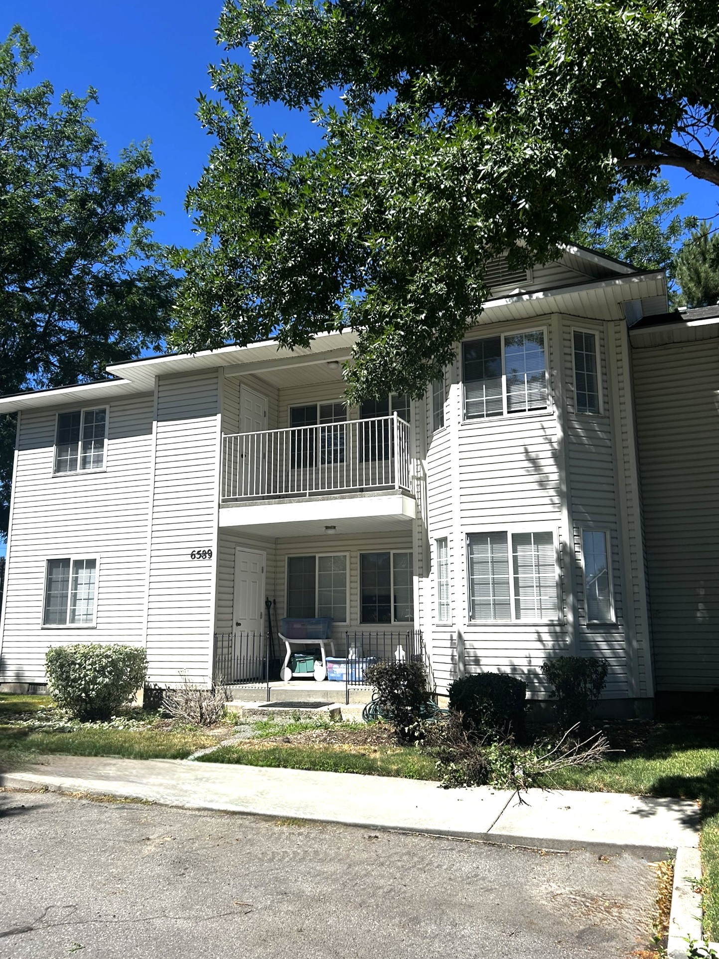 Property thumbnail image