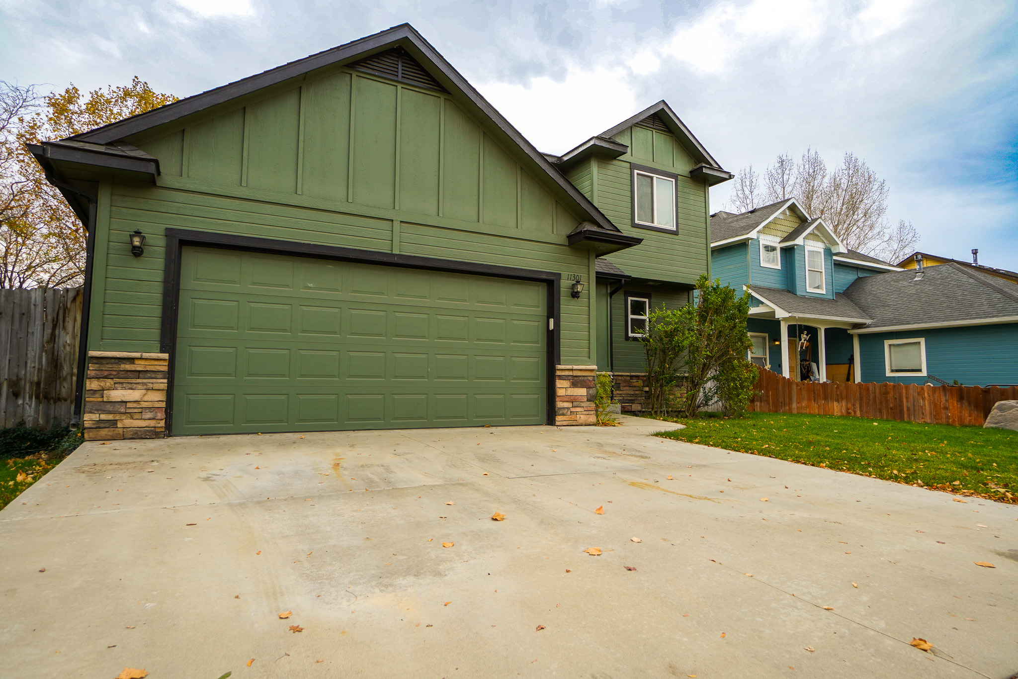 Property thumbnail image