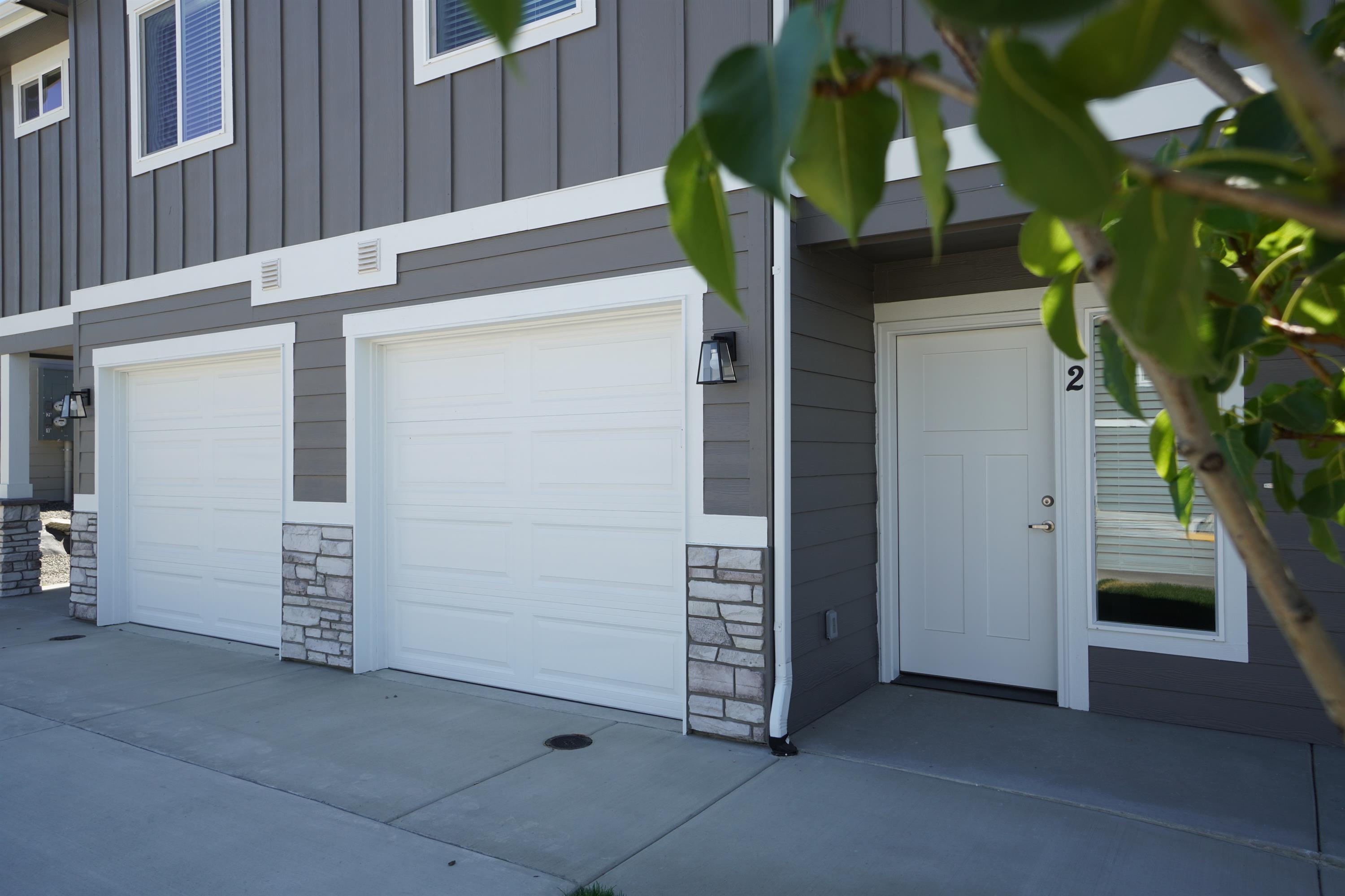 431 N 2nd Ave N - 8