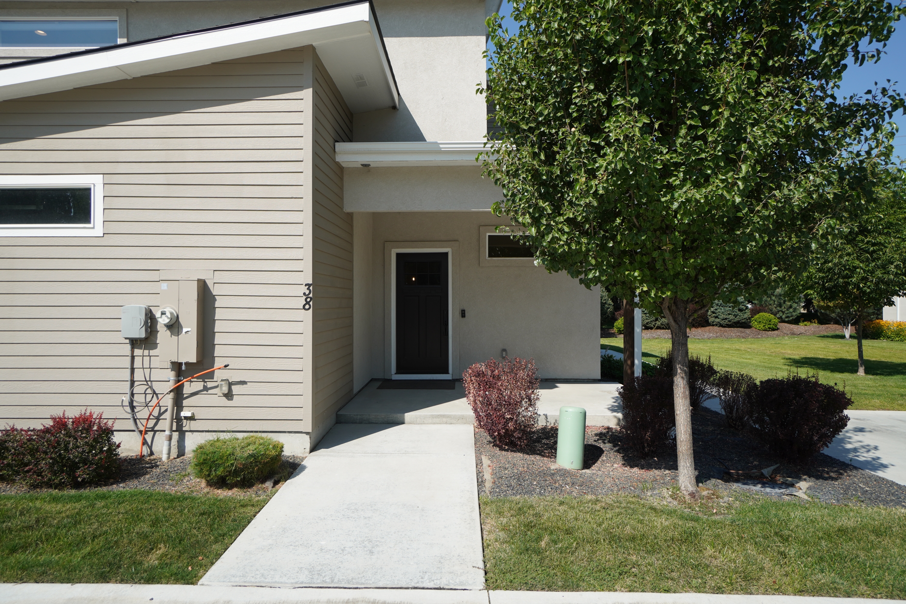38 East Ranch Drive